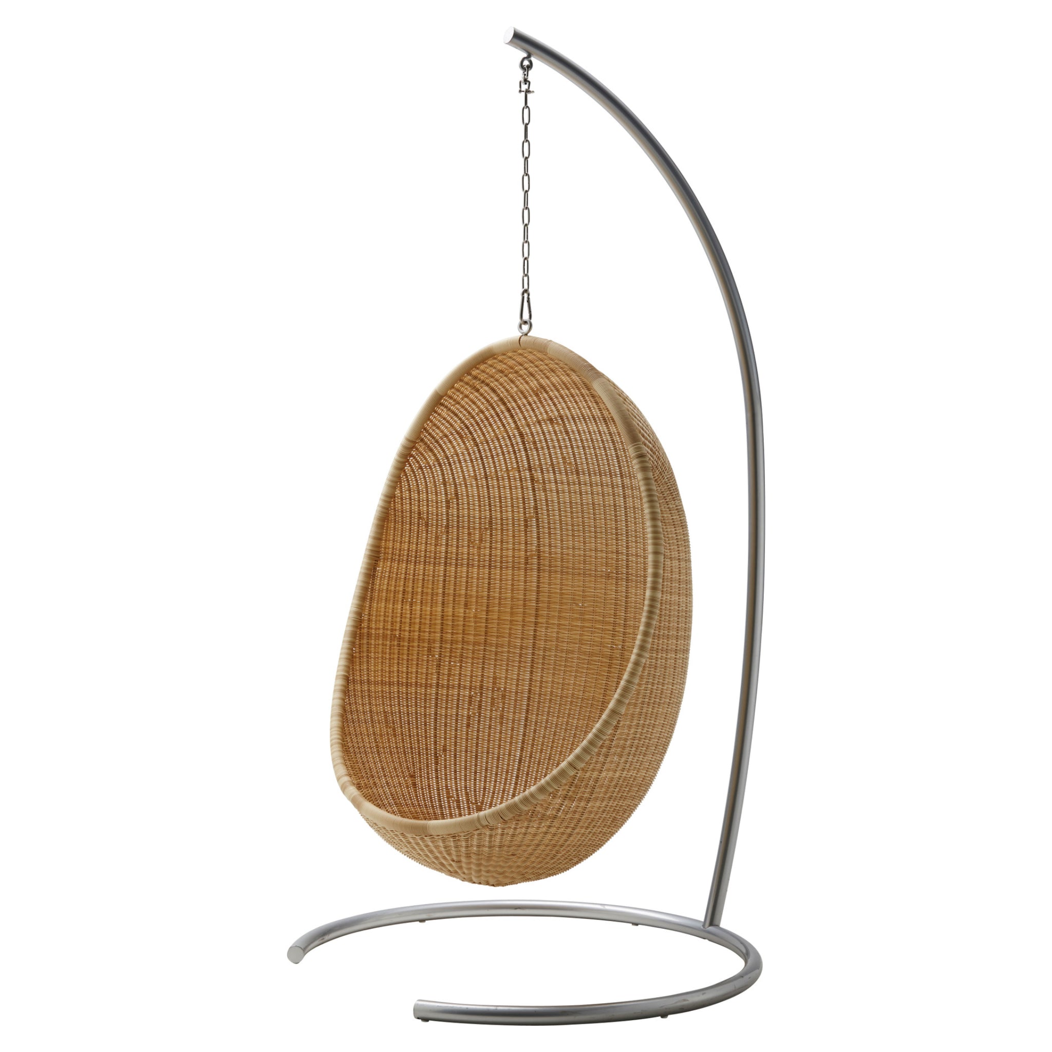 Hanging Egg Chair Exterior